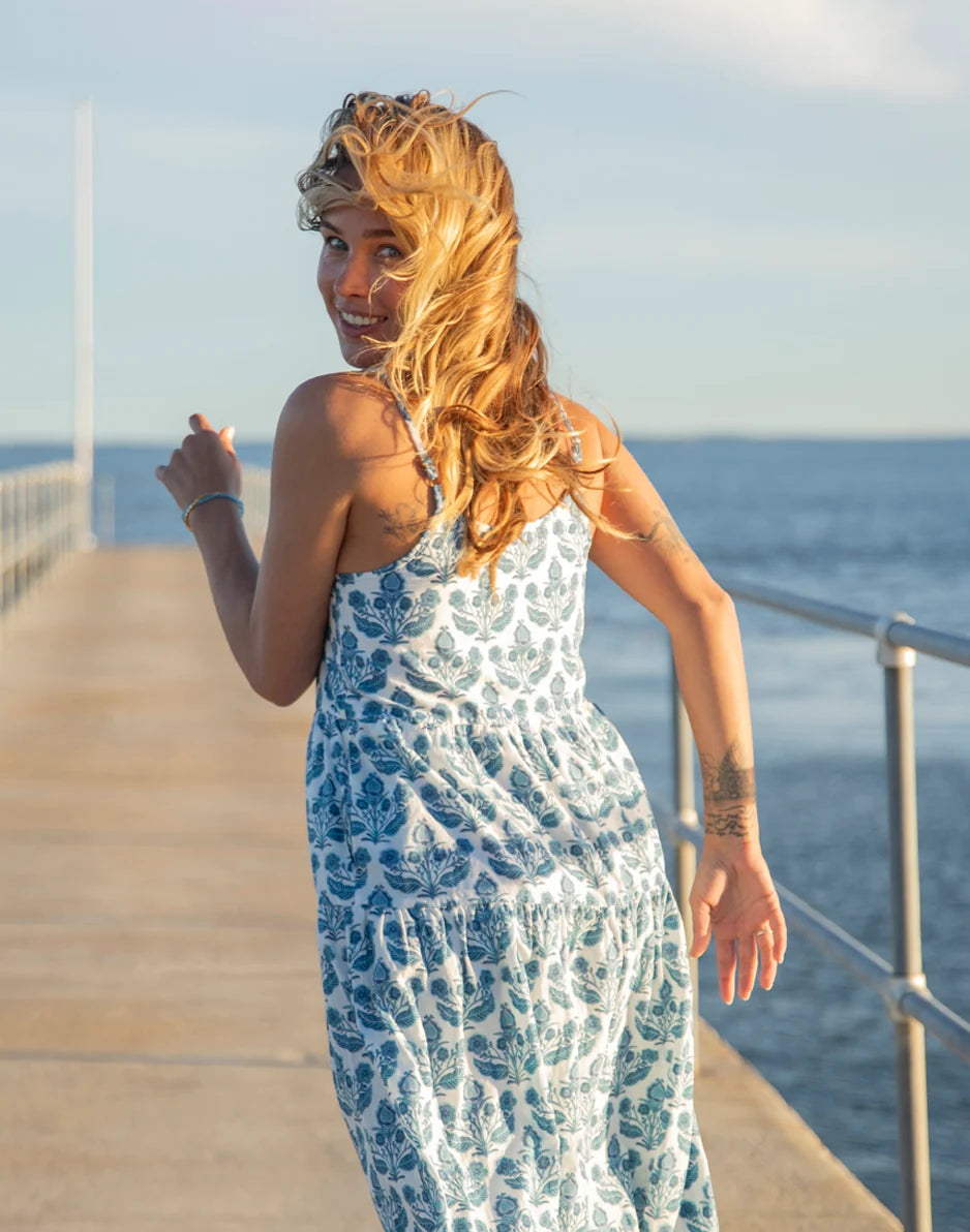 Jacey Textured Dress: Folk Floral
