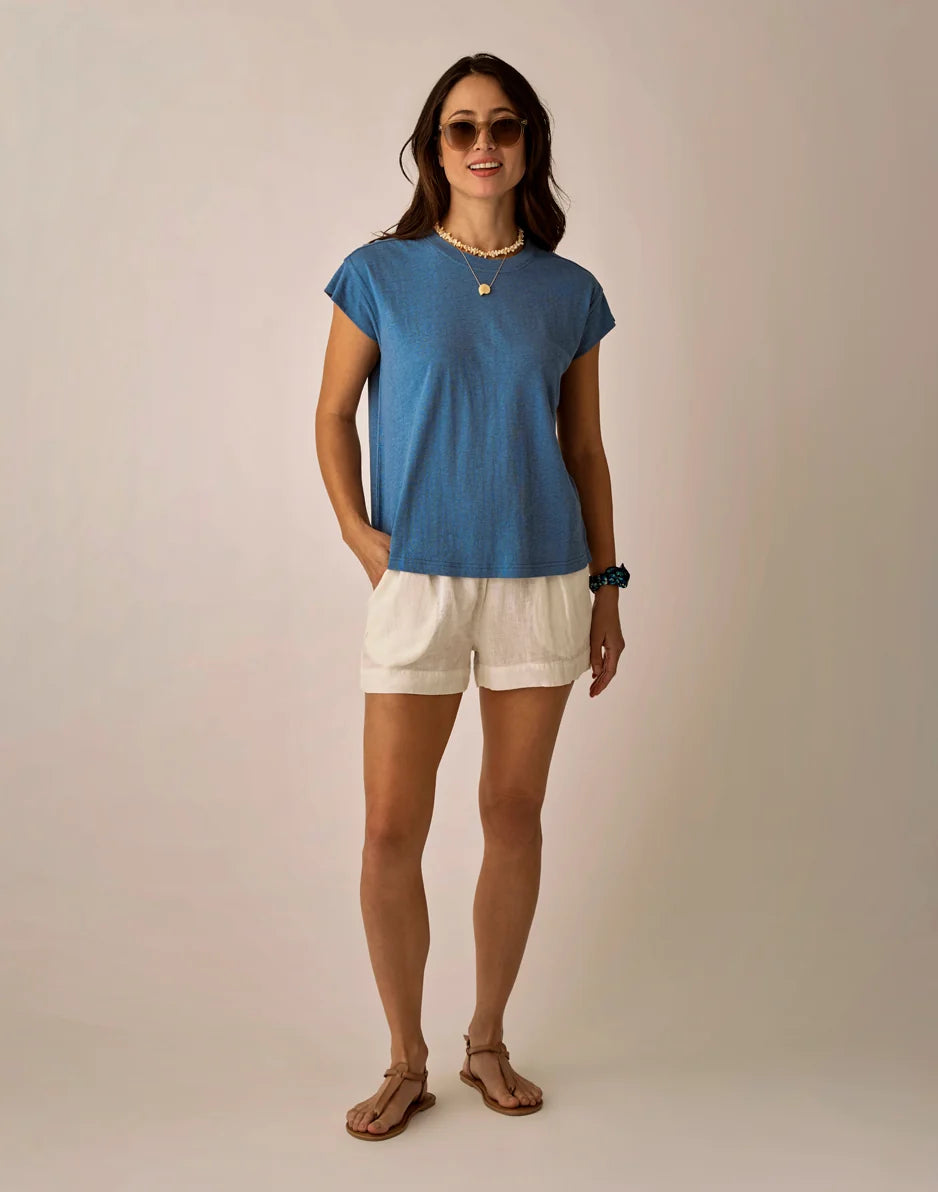 Hellie Linen Short: Cloud Chambray