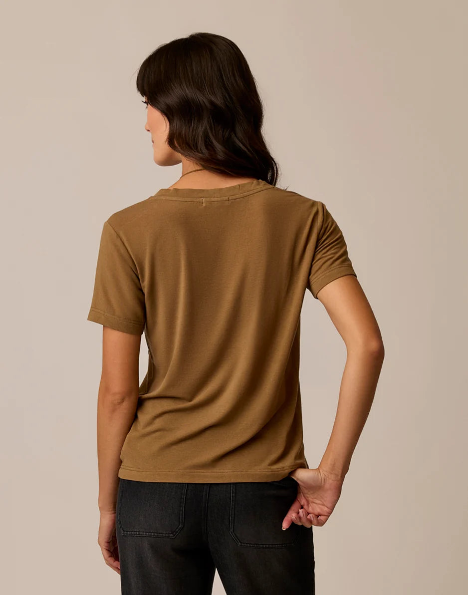 Lea Tissue V-Neck: Walnut
