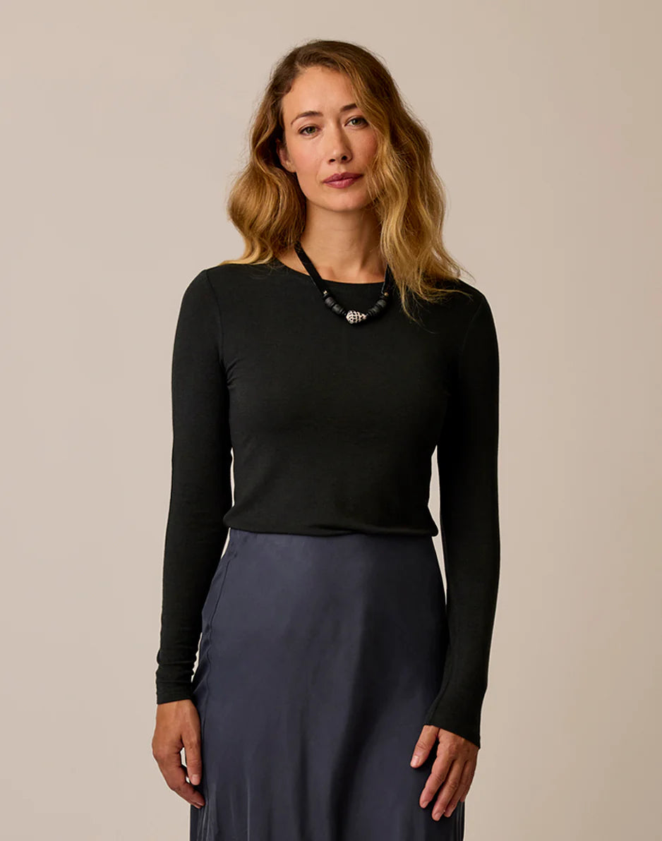 Lea Tissue Crewneck: Black